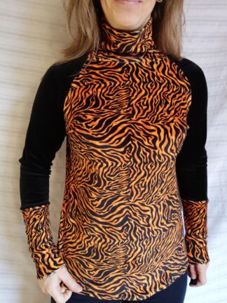 velurový rolák šelma, raglánový rukáv, vel.42 44