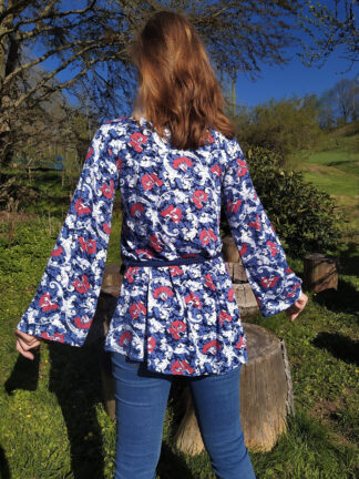 tunika s páskem, dlouhý rozšířený rukáv, vel. 38/42