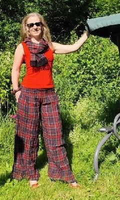 kalhoty kostka, kapsy, rozparky, vel. 40 44