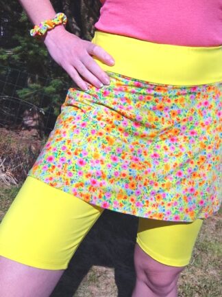 sportovní sukně slunce září,