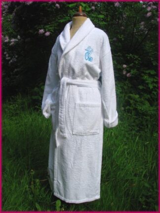 froté osuška s výšivkou koloběžkáře, bílá